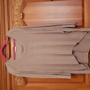 Long sleeve lightweight⁰ shirt